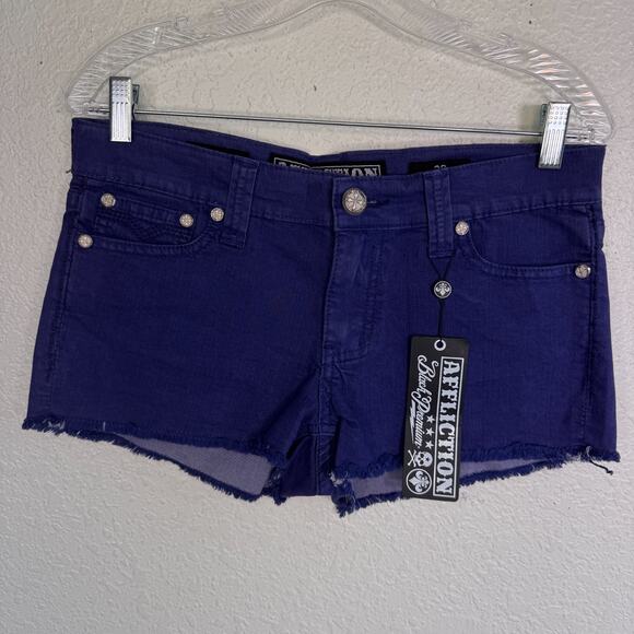 Affliction Shorts Womens size 30 Vikki Studded Cut Off Y2K Punk Grunge NEW - Picture 2 of 13